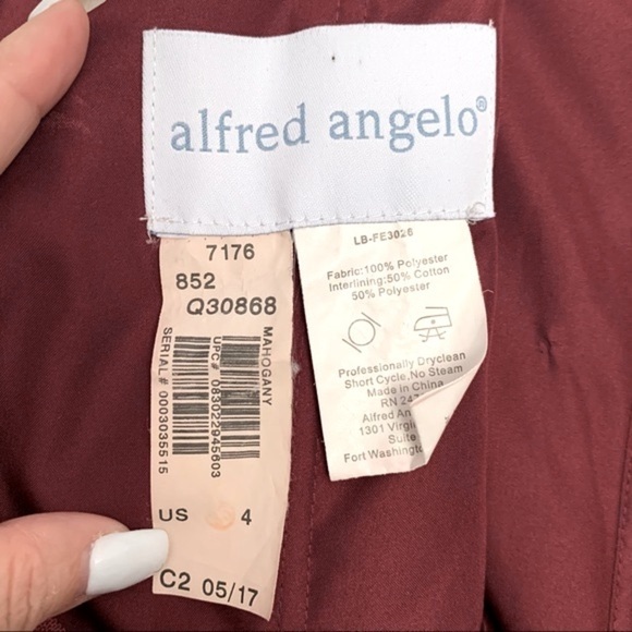Alfred Angelo Dress - Picture 10 of 11